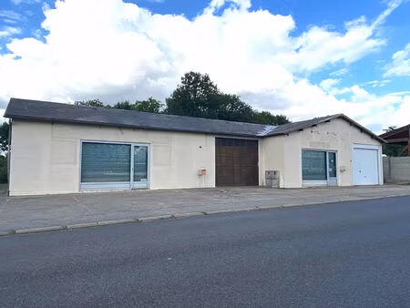 local commercial 95.42 m2