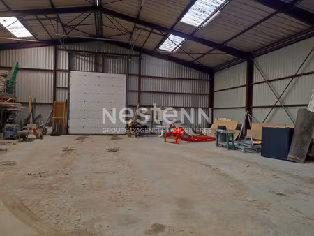 a louer local d'activité de 610 m2 à crach