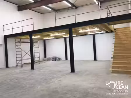 achat local industriel 345m² nantes 44000