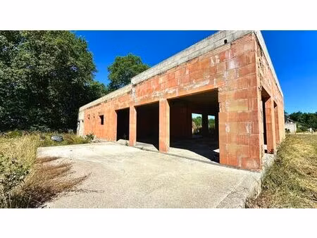 vente maison 1 pièces 160m2 salles-curan 12410 - 97000 € - surface privée