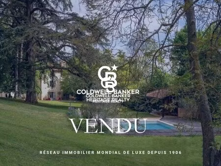 maison t4 avec jardin  sous-sol aménageable et piscine – domaine privé avec parc