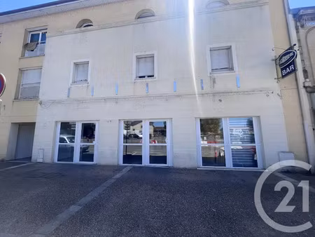 location locaux professionnels à bergerac (24100)  1 850 €