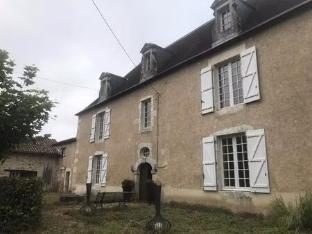 maison de maître  luchapt