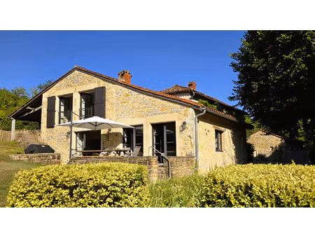 vente maison 15 pièces 426 m² saint-antonin-noble-val (82140)