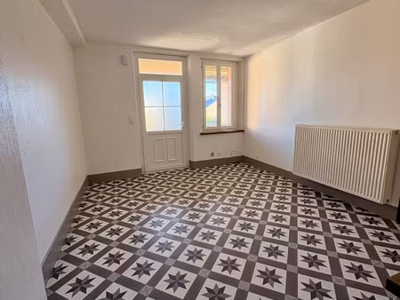 appartement t4 de 120 m2 avec terrasse - secteur gare rumill