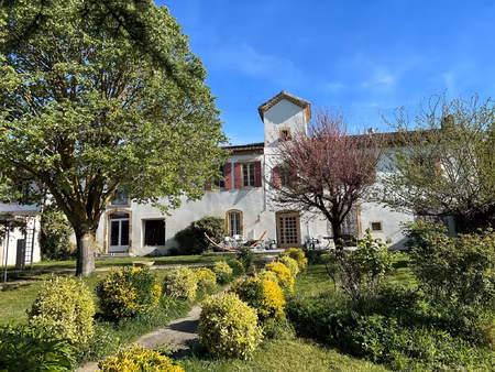 castelnaudary propriété 650m2 sur parc arboré de 2ha avec dé