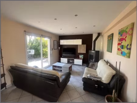 vente maison 6 pièces 109 m² à confort-meilars (29790)  296 000 €