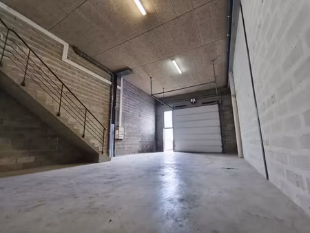 location locaux professionnels 318 m² à bry-sur-marne (94360)  3 842 €