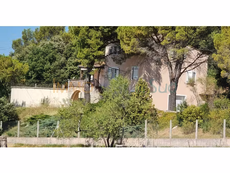 grande maison familiale avec vue dominante  terrain 5630 m2