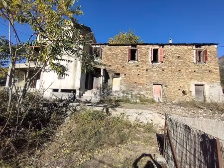 maison de village en pierre de 66 m2 à rénover avec jardin et caves à san lorenzo  haute c