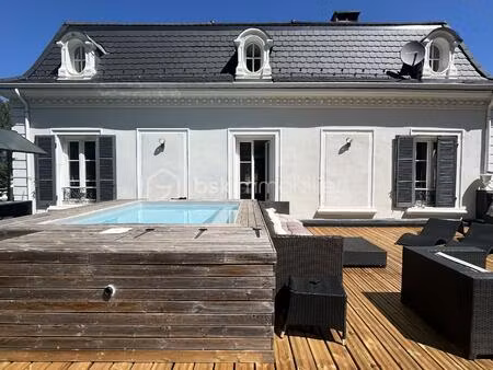 appartement de 246 m² à saint-jean-de-moirans