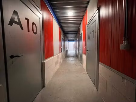 espace de stockage de 9 m² à louer