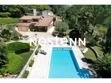 maison contemporaine à vendre à vianne - 5 pièces  3 chambres  terrain de 3285 m²