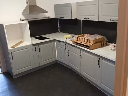 location maison 2 pièces 43 m² à sancoins (18600)  400 €