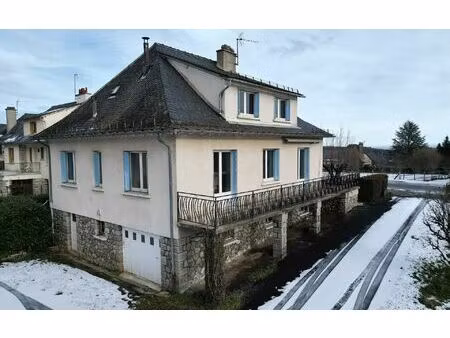 maison mur-de-barrez 112 m² t-5 à vendre  110 000 €