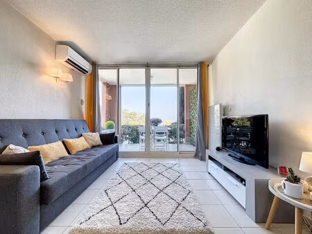 2 pièces – parking prive - climatisation - terrasse - piscine – jaccuzzi