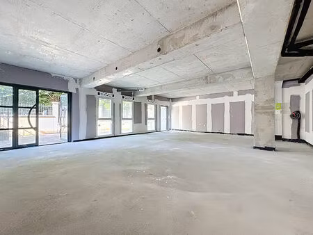 local d'activité saint fargeau ponthierry 80 m2