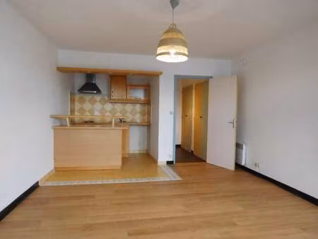 vente appartement t1 à lamballe (22400) : à vendre t1 / 38m² lamballe