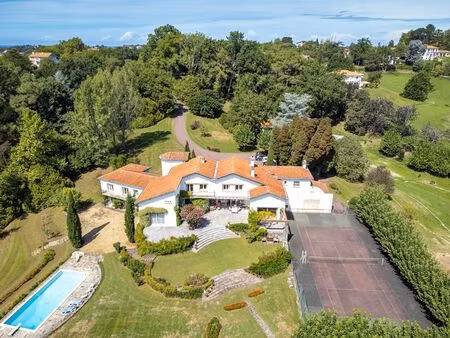 vente propriété de luxe saint-jean-de-luz 15 pièces 1200 m² <meta name="description" conte