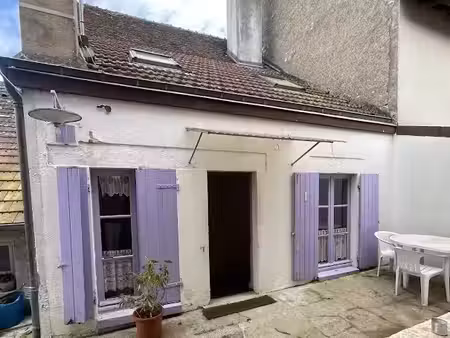 vente maison 5 pièces 70 m² à léré (18240)  45 000 €
