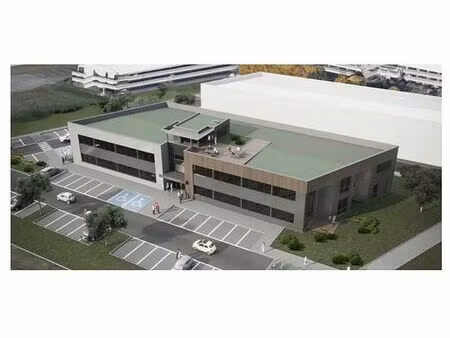 location bureau chasseneuil du poitou 4 220 m²