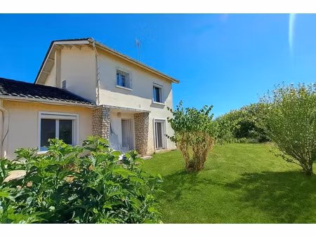 vente maison 5 pièces 91 m² à saint-antoine-sur-l'isle (33660)  124 990 €