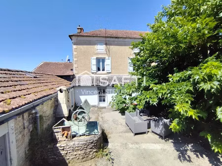 vente maison 6 pièces 142 m² à charme (16140)  129 000 €