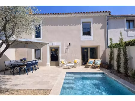 vente maison 5 pièces 122 m² eyragues (13630)
