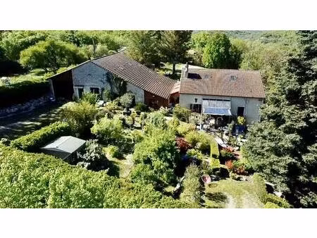 maison de 278 m² à le montat