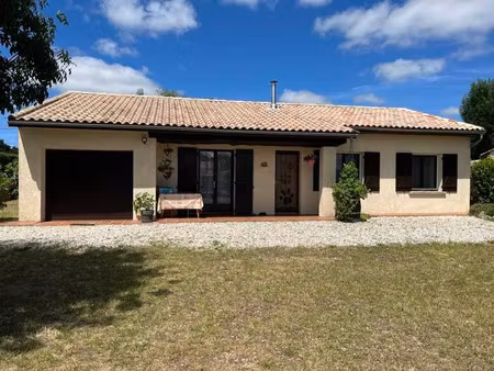 vente maison 4 pièces 103 m² à blaignan (33340)  218 000 €