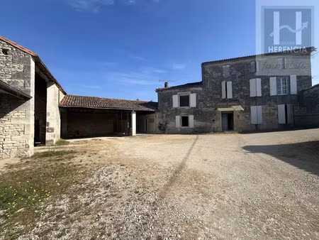 vente maison 7 pièces 185 m² à hiersac (16290)  197 950 €