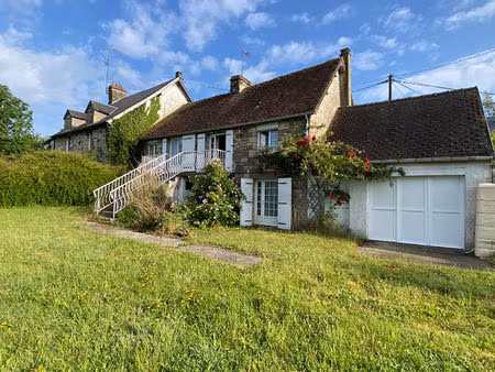 champsecret : 2 maisons d'habitations avec terrain 2228m2