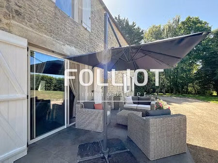 a vendre ! proche falaise 334 m²