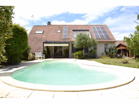 la charmee superbe maison de famille