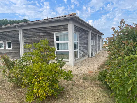 vente local commercial 1 pièces 37m2 saint-georges-d'oléron 17190 - 107000 € - surface pri