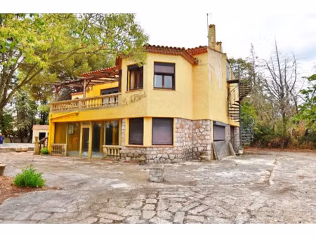 vente maison 5 pièces 230 m² à pezenas (34120)  400 000 €