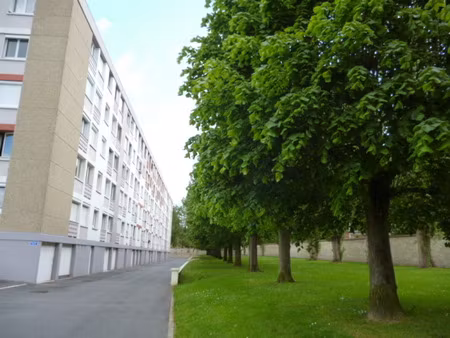 location appartement 3 pièces 52m² vernon 27200