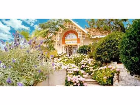 maison contemporaine avec piscine et jardin lacanau (33)