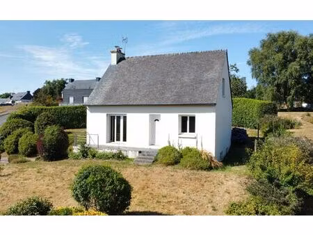 maison plouguernével 104.46 m² t-5 à vendre  148 000 €