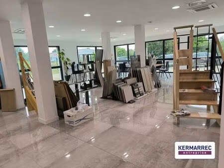 bureau de prestige de 339 m2 en location - la chapelle-des-fougeretz  france