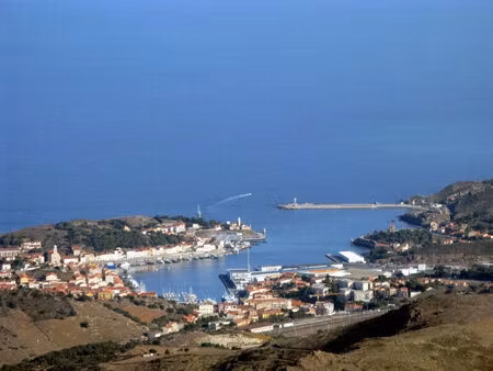 vente terrain 656 m² port-vendres (66660)