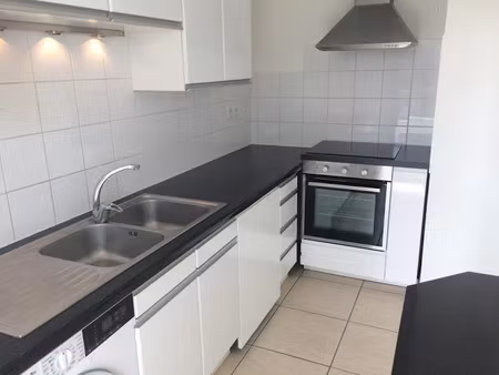 location appartement 2 pièces 50 m² à illkirch-graffenstaden (67400)  920 €