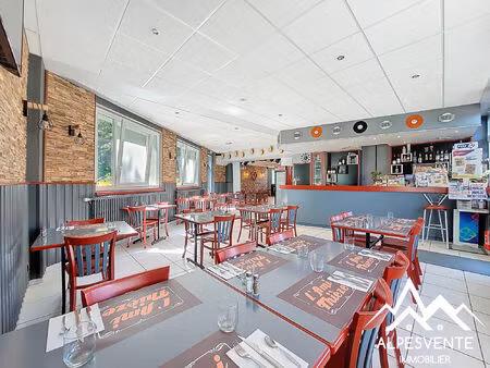 vente commerce 100 m² féternes (74500)