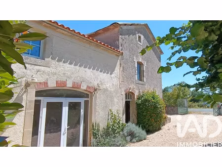 vente maison 6 pièces 220 m² coulonges-sur-l’autize (79160)