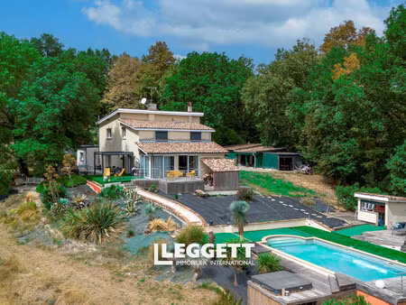 maison 8 pièce(s)  montesquieu