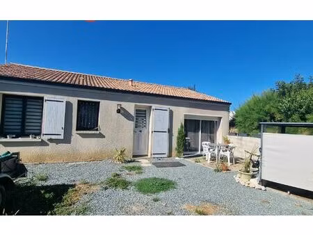 maison saint-froult m² t-3 à vendre  169 900 €