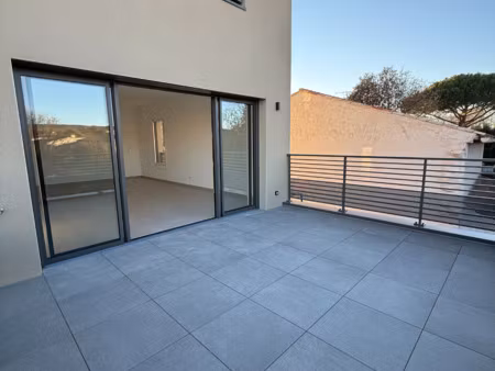 a vendre appartement 3 pieces 71m2 + terrasse 18m2 - puyrica