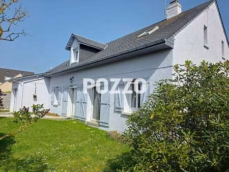 vente maison à saint-martin-de-brehal (50290) : à vendre / 165m² saint-martin-de-brehal