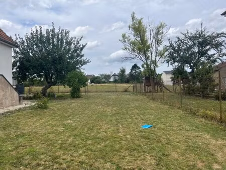 en vente terrain constructible 2 ares – 70 000 € |hettange-grande