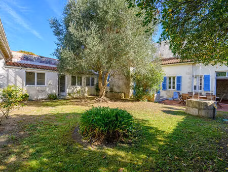 maison a vendre 7 pieces / 195 m² saint martin de re